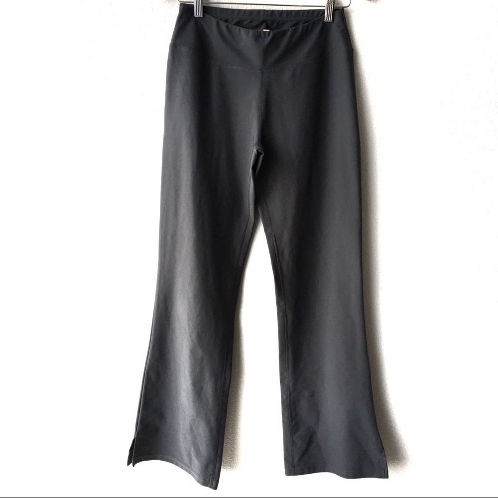 Lucy Tech Gray Yoga Pants Flare Leg Stretch